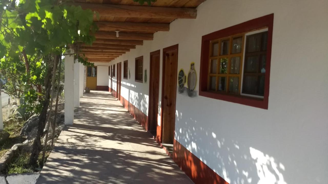 Hotel Entronque Barrancas San Alonso Exterior foto